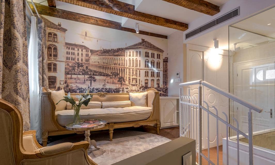 Belle Epoque style apartment | DIALMA BROWN