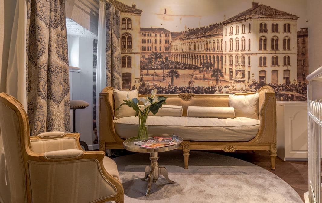 Belle Epoque style apartment | DIALMA BROWN