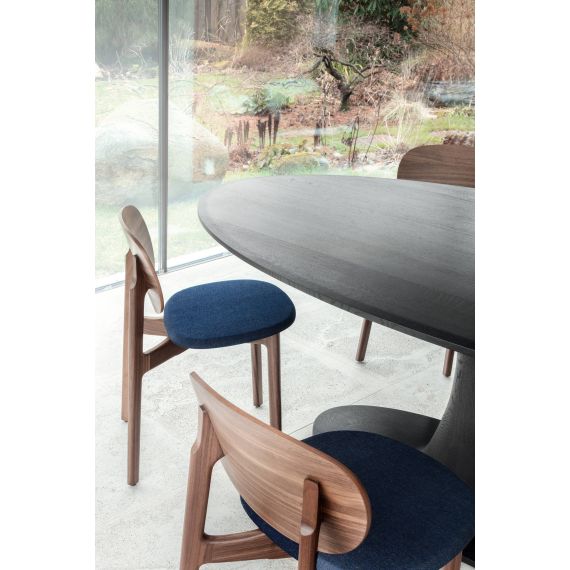 ZEITRAUM | Masa Turntable Oval, Material: Oak stained black, 3 image